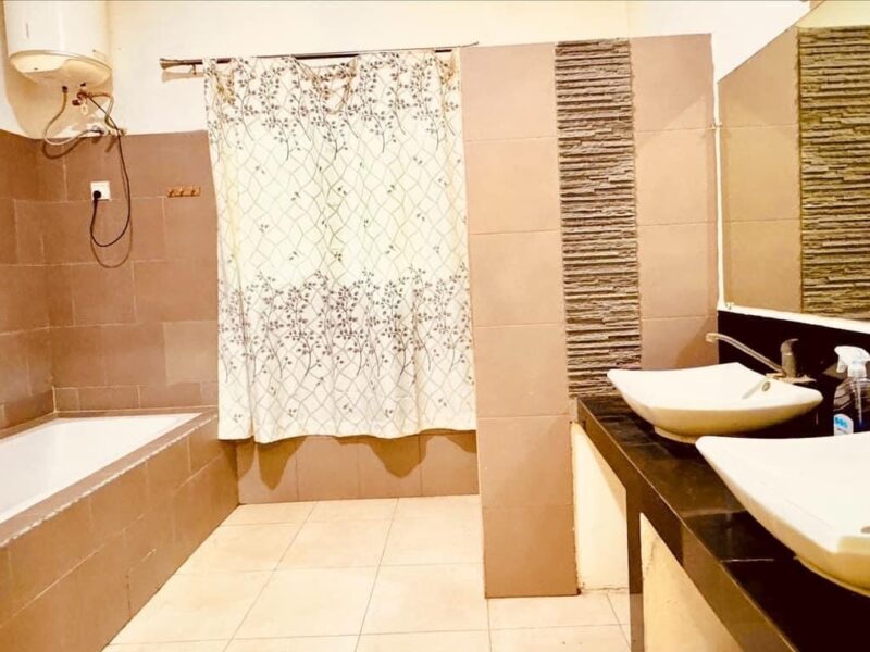 Luxe et confort - Appartement spacieux au rez-de-chaussée