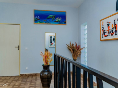 Villa d’exception face à l’océan, entre luxe et sérénité