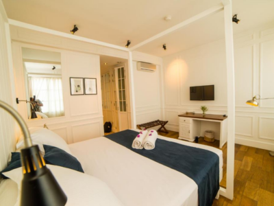 Grand Hotel Urban - suite stantard avec balcon N°1