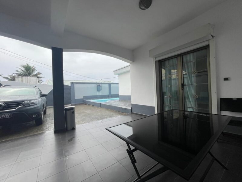 Villa de vacances très confortable avec piscine