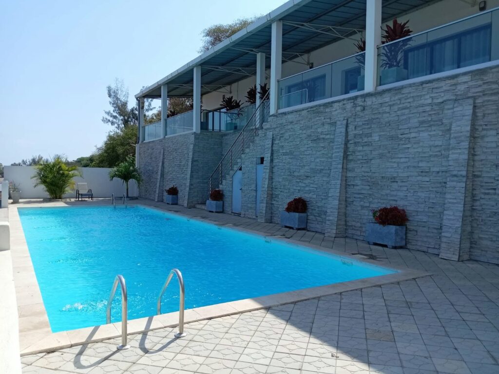 Appartement de luxe avec vue sur mer et piscine, Majunga – photo 5