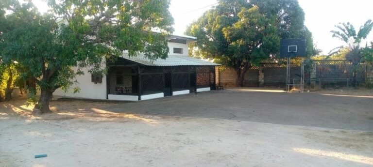 Studios tout équipés à Ambohimandamina – Calme, confort et convivialité, Majunga